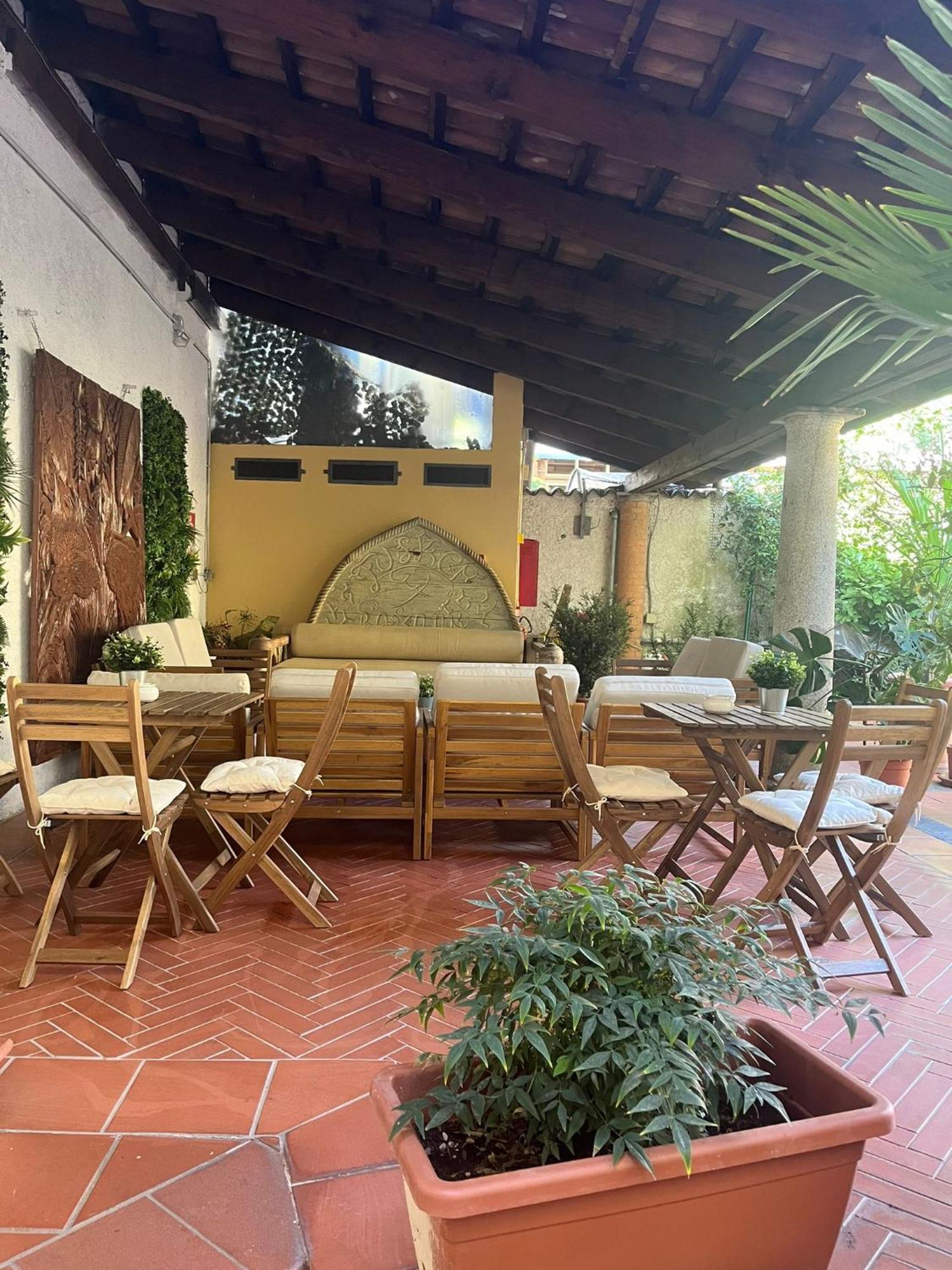Bilocale Dafne Abbadesse Guest House Milano Ngoại thất bức ảnh